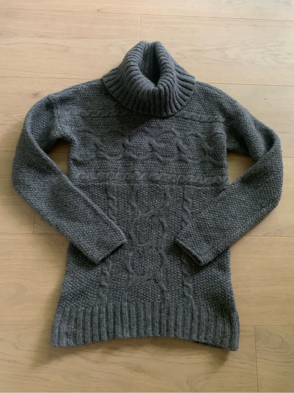 Eddie Bauer Wool Cable-Knit Turtleneck Sweater Charcoal Women M Fair isle Irish